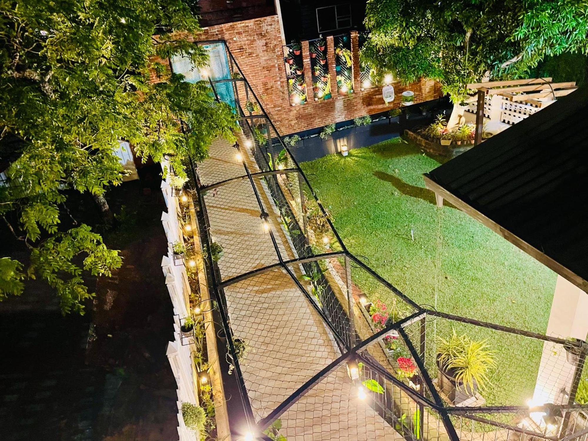 Ayur Ayur White Sail Villa Dalupotha 외부 사진